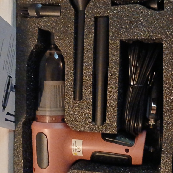 Car  Cleaner - Picture 4 of 10